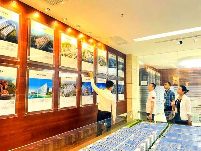 认可橡胶产品橡胶地板铺设